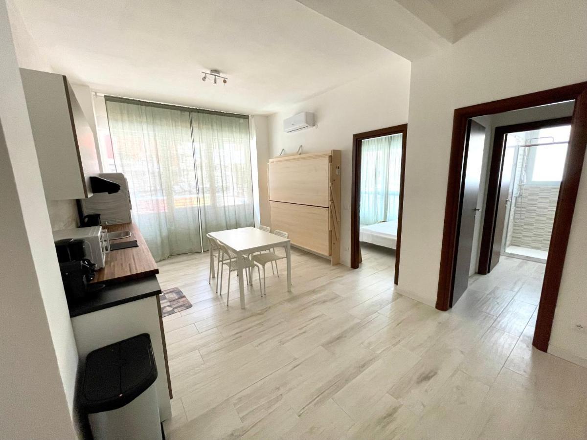 Bilocale Con Posto Auto La Chicca Del Golfo Apartamento La Spezia Exterior foto