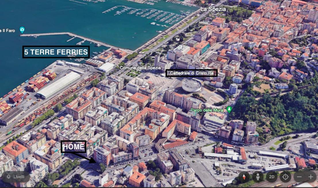Bilocale Con Posto Auto La Chicca Del Golfo Apartamento La Spezia Exterior foto